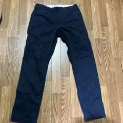 UNIQLOネイビー チノパン バックポケット付き