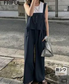 新品タグ付き☆おしゃれネイビーサロペットのサムネイル