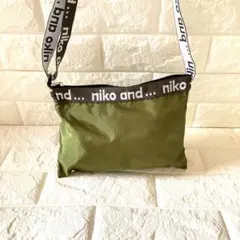 niko and... サコッシュ ショルダーバッグ カーキのサムネイル