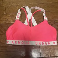 UNDER ARMOUR スポーツブラ ピンク クロスバック