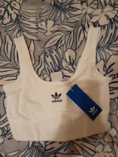adidas ホワイトショート タンクトップ 新品タグ付き