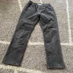 グローバルワークのコーデュロイパンツ