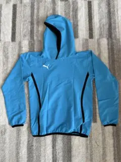 PUMA ライト パーカー