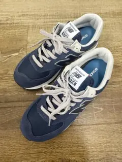 New Balance 574 ネイビー スニーカーのサムネイル