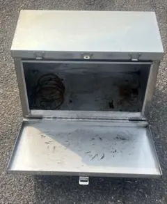 トラック ステンレス 工具箱のサムネイル