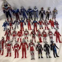 ウルトラマン ソフビ フィギュア35体 まとめ売り値下げのサムネイル