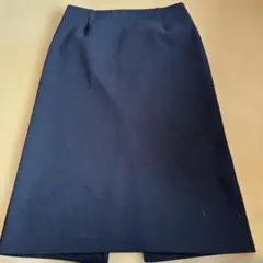 美品UNTITLED アンタイトル　黒色　スカート　サイズ44