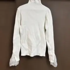 【美品】ホワイトリブ編みタートルネックレディースM