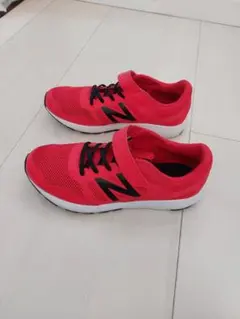 New Balance 570 レッド スニーカー　24.5cm