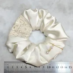 2036. ハンドメイドシュシュ