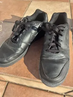 NIKE スニーカー ブラック メンズ