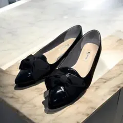 美品　ダイアナ　フラットシューズ　ブラック　リボン　軽量　23.5