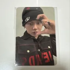 ATEEZ ホンジュン トレカ 2026 SEASONS GREETINGS - メルカリ