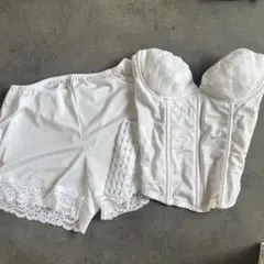 ツーハッチ　ブライダルインナー　D70