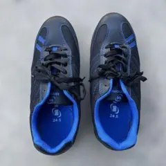 Item thumbnail for item 51d95545-963d-41e7-ad85-376a613eff2e