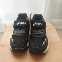 新品タグ付き★asicsLAZERBEAM ブラック/ホワイトスニーカー16cm