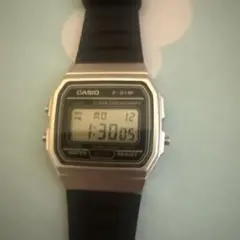 CASIO F-91W デジタル腕時計