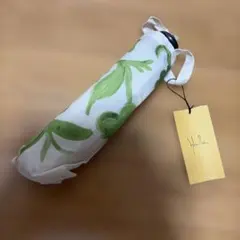 シビラ sybilla 折りたたみ傘 雨傘 新品タグ付 グリーン フラワー 花柄のサムネイル