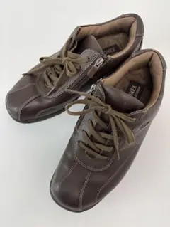 YONEX パワークッション 24cm 3.5E DBR 撥水スニーカー