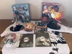 鬼滅の刃フィギュア グッズ ぬいぐるみ 煉獄杏寿郎 猗窩座Tシャツ未使用