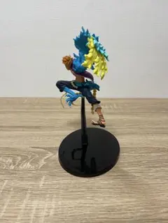 ワンピース フィギュア マルコ