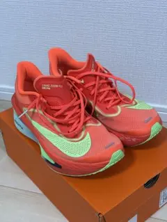【美品】Nike ズームフライ 6 ランニングシューズ オレンジ サイズ26.5