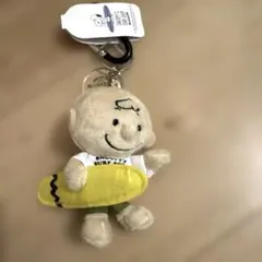 スヌーピー SNOOPY サーフショップ SURF キーホルダー ぬいぐるみ 大人気のマスコットキーチェーンから、 那覇店限定のスケートボードに