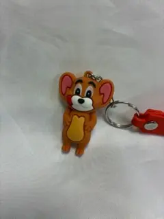 稀少価値　トムとジェリー　ジェリー　キーホルダー　オレンジ　ベロだし　手は腰