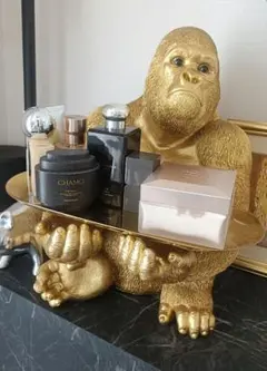 ゴールド ゴリラバトラー像 トレイ付き オシャレインテリア　風水　KARE ゴールド ゴリラバトラー像 トレイ付き オシャレインテリア 風水 KARE