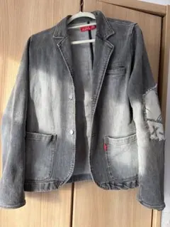 Item thumbnail for item 7c915a64-1774-4179-a80c-56ec025aae3a