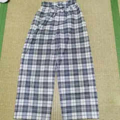 GU チェック柄 ワイドパンツ 150cm グレー系のサムネイル