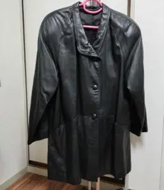 黒 羊革 レディースコート　フリーサイズ
