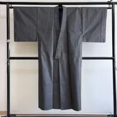 た*ま様 ■E5890■美品■正絹■黒　80亀甲　大島紬　袷　男物　長着■丈13