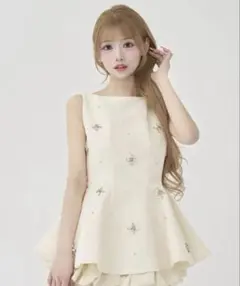 Darich ビジューフレアミニワンピース WHT FREE-L - メルカリ