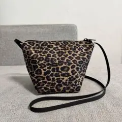 エルベシャプリエ　ナイロン舟型ショルダーバッグS