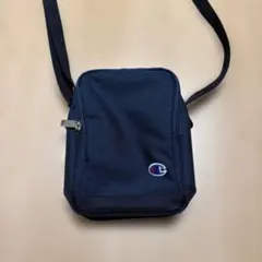チャンピオン　ショルダーバッグ