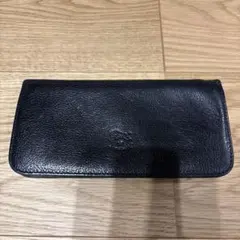 IL BISONTE 長財布 レザー ブラックのサムネイル