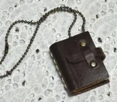 Item thumbnail for item b0fdfbd9-495d-4b1e-934b-8c8f29526d6a