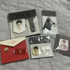 BTS V テヒョン　テテ　アクキー　アクリルキーホルダー