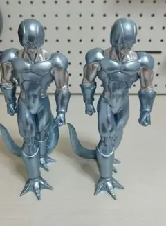 ✨新品✨ ドラゴンボール　メタルクウラ　フィギュア　6点　セット　6体 100個注文可能な『ドラゴンボール』メタルクウラのフィギュアが