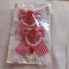 赤いチェック柄リボンのヘアピン2個セット