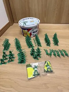 トイストーリー　バケットソルジャー グリーンアーミーメン