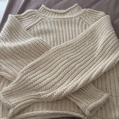 クリーム色 ニットセーター 長袖 ラグラン