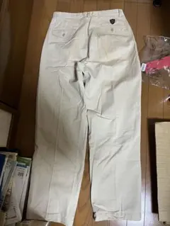 ベージュ プリーツ入り チノパン　ポロラルフローレン