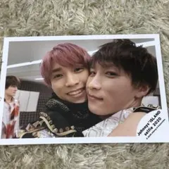 渡辺翔太　田中樹　公式写真　セルフィー