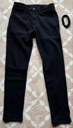 ユニクロ／MEN EZYジーンズ ブラック S ウエスト68-76㎝