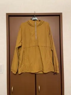 未使用 UNIQLO ユニクロ　オーバーサイズアノラックパーカ マスタード
