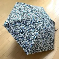【新品】ANNA SUI 花柄 折りたたみ傘 晴雨兼用のサムネイル
