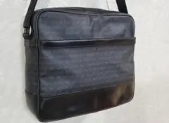 EMPORIO ARMANI【エンポリオアルマーニ】ショルダーバック no11