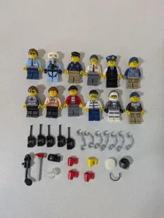 No.951　レゴ　ミニフィグ１２体　小物　シティ　ポリス　警察官　パイロット